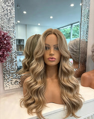 Isabella Wig